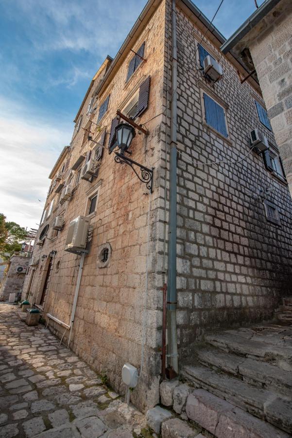 Apartment Forteca Lux Perast Exterior photo